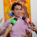 Manuel Saavedra lanza candidatura a la Alcaldía con VOS