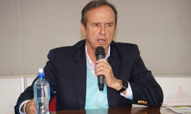 Tuto señala a Samuel: “Soy víctima de una emboscada. No me estoy apartando, me quieren sacar”