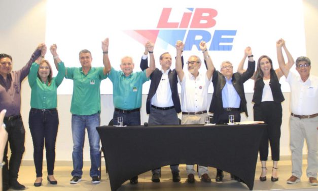 A 3 días para inscribir alianzas: Tuto consolida alianza con Demócratas y el FRI