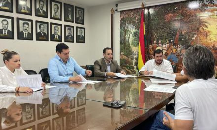 Cívicos exigen auditoría judicial por procesos “injustos” contra Camacho y otros líderes cruceños