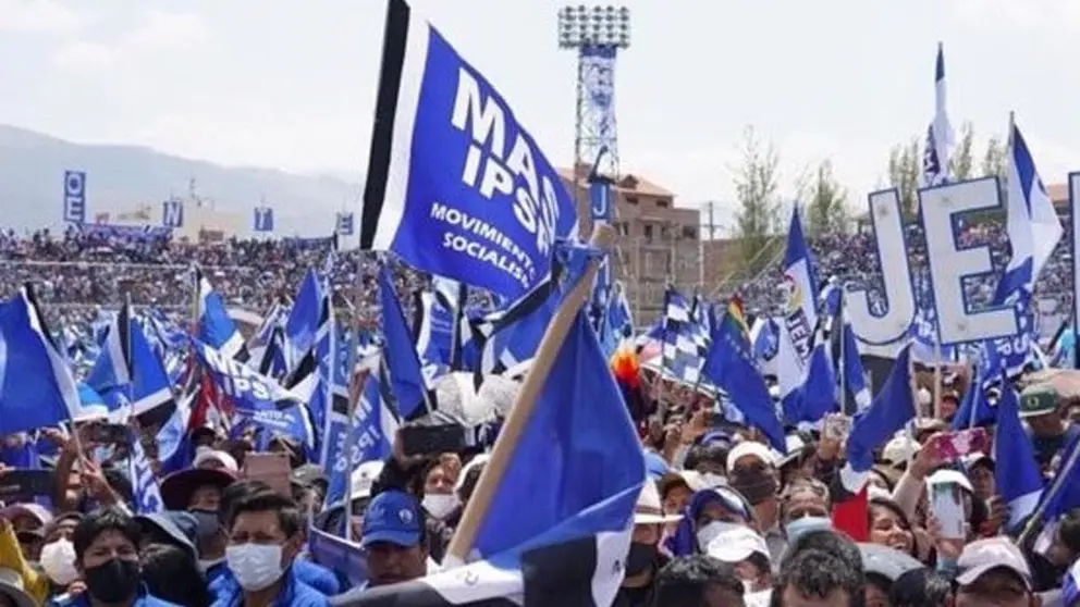 MAS-IPSP suspende proclamación de su binomio presidencial por razones internas