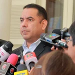 Tras que el dirigente Enrique Mamani aseveró que se conoce la dirección de “los traidores” y de los vocales del TSE. 