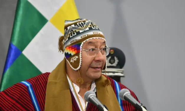 Arce admite problemas con justicia comunitaria en comunidades