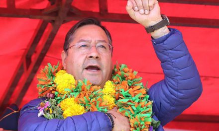 Desde Chuquisaca, Arce vuelve a exigir la aprobación de leyes para blindar las elecciones
