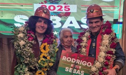Sebastián Careaga, presentado como el ‘vice’ de Rodrigo Paz, pide apoyar a Doria Medina 