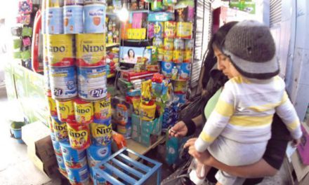 Sube el precio de la leche de Bs 6,90 a Bs 9, en tiendas de barrio 