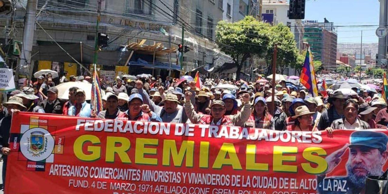 Gremiales de La Paz mantienen la emergencia y advierten con nuevas protestas por la crisis