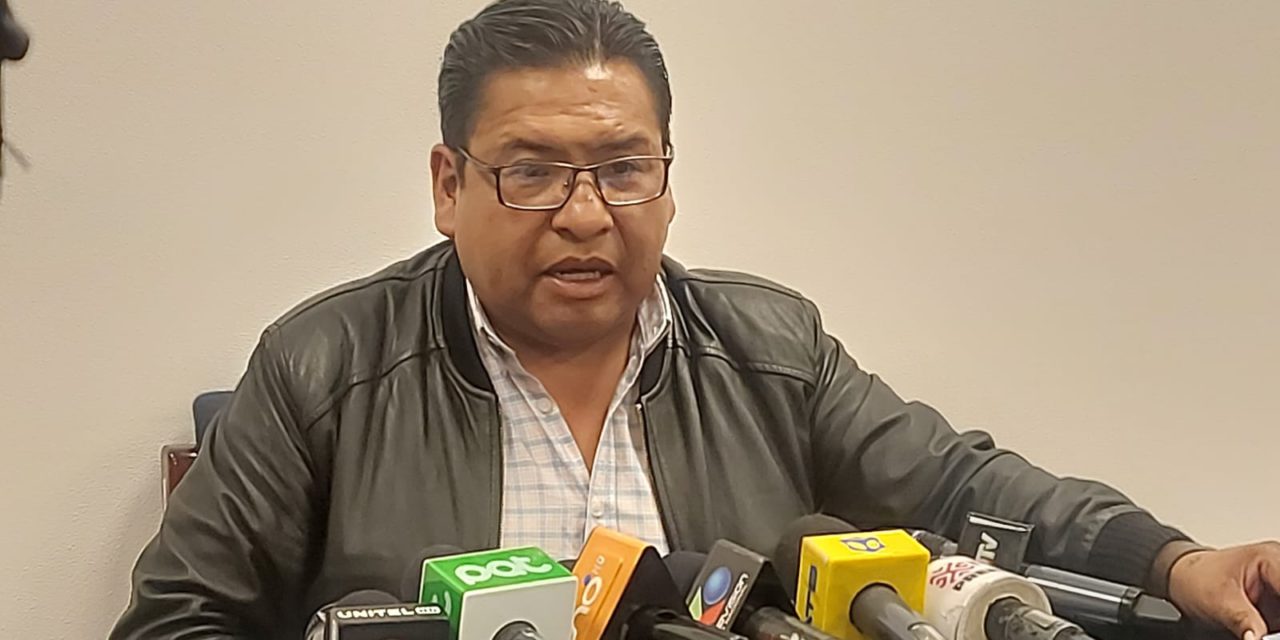 Comisión de ética admite denuncia contra diputado Jauregui por presunta pedofilia