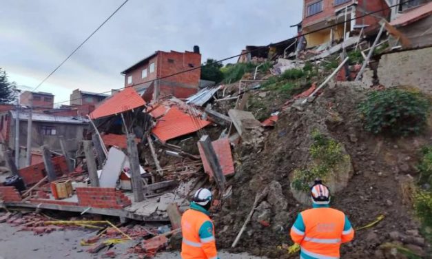 En total 6 familias fueron desalojadas de sus viviendas por prevención en Bajo San Isidro