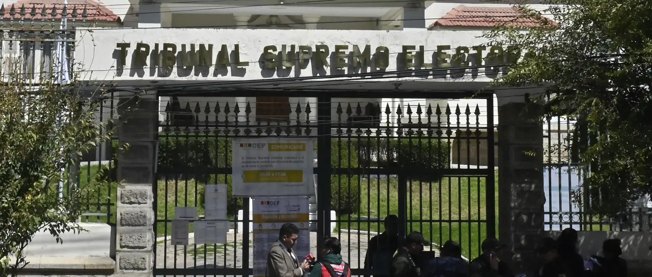 Fallo judicial podría eliminar 80% de los partidos políticos