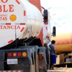 Cisterneros no importarán combustibles y transporte ingresa en emergencia