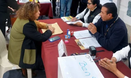 Unidad y APB-Súmate completan inscripción de candidatos
