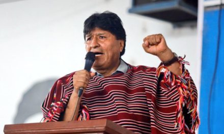 Evo Morales anuncia reforma judicial tras la restitución de su orden de aprehensión