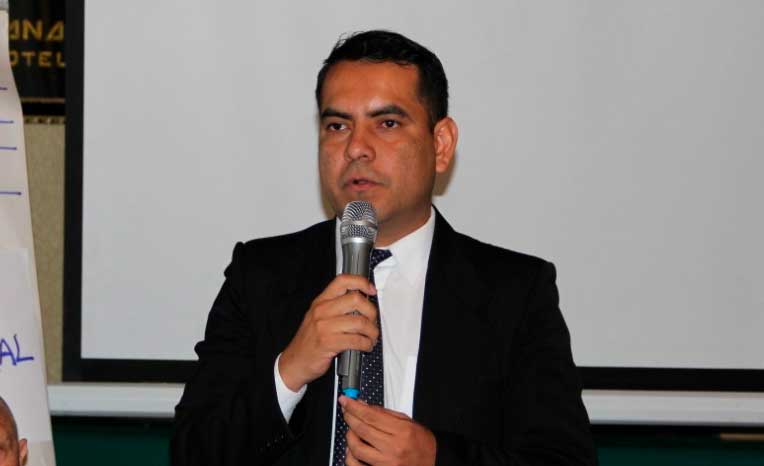 Elecciones: En esta etapa ya se debería tener certeza de que los 10 frentes no van a tener ningún problema, dice vocal Vargas ante recursos