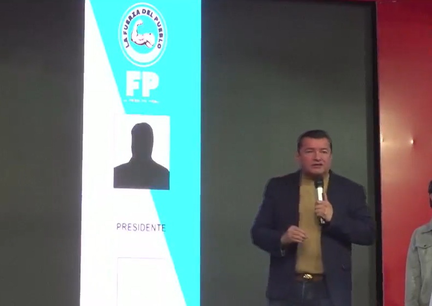 Jhonny Fernández anticipa: ‘Se va a mover el tablero todavía al interior de nuestra alianza’