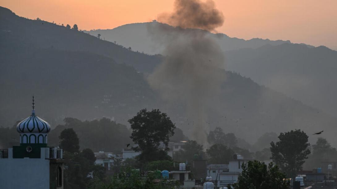 El conflicto entre India y Pakistán deja decenas de civiles muertos