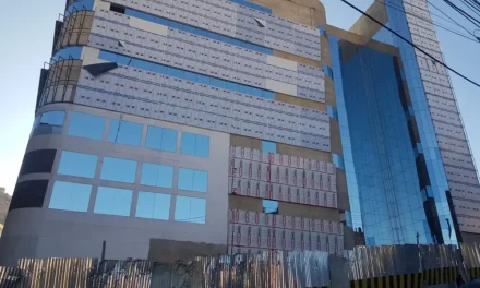 La Paz: Construcción del Hospital San Antonio tiene casi cinco años de retraso
