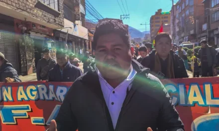 Evistas anuncian que hoy se conocerá la sigla con la que intentarán inscribir a Evo Morales