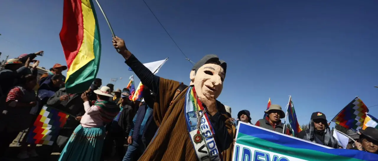 Evistas exigen candidatura de Evo con movilizaciones