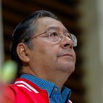 Luis Arce enfrenta presiones para declinar su candidatura
