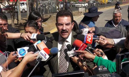 Manfred dejará la Alcaldía en junio y emprende viaje a EEUU