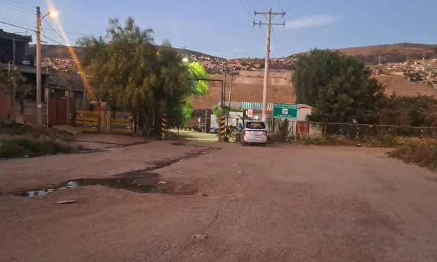 Vecinos de K’ara K’ara piden diálogo y liberación de dirigente