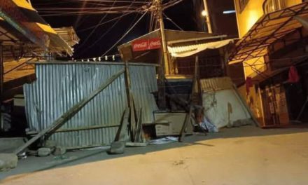 Barricadas, vigilia y temor en Llallagua; Evismo multiplicará bloqueos en La Paz; Celador, sospechoso de la fuga de 2 reos; ¿Adelantan la vacación de invierno?; Renace la ilusión mundialista de Bolivia