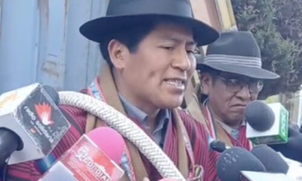 Ponchos Rojos anuncian cerco a La Paz hasta la renuncia del presidente Luis Arce