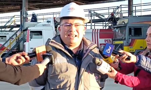 YPFB informa que llegan a La Paz y Oruro 50 cisternas con combustible desde Arica