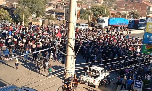 Gobierno contabiliza nueve bloqueos en Cochabamba y dice que son por evistas que buscan “boicotear las elecciones”