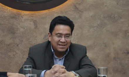 Sospechan que exministro Siles huyó rumbo a Paraguay