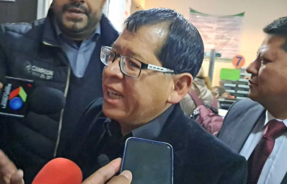 Consorcio: Dictan detención domiciliaria contra Córdova, expresidente del TDJ de La Paz