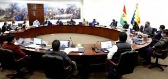 Gobierno convoca reunión tras muertes en Llallagua