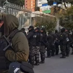 Resguardo policial en el TSE por publicación clave