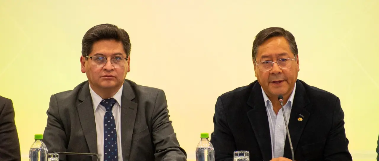 Gobierno rechaza críticas del FMI y defiende economía nacional