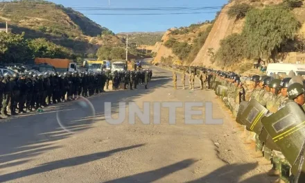 Policías y militares toman el control de Parotani en el marco de las “operaciones conjuntas” contra los bloqueos