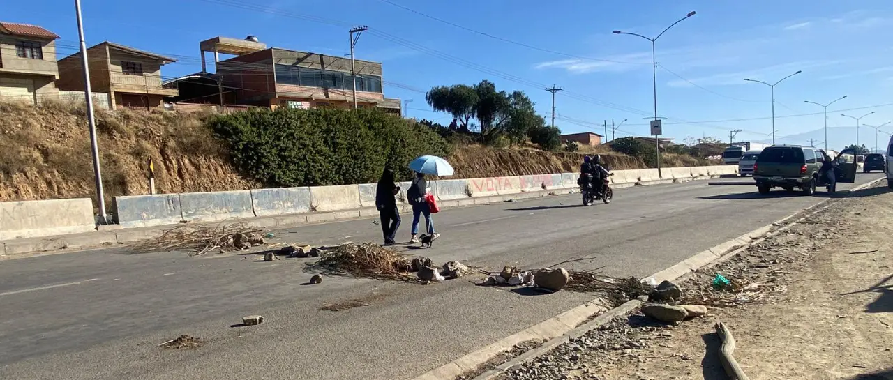 Persisten bloqueos evistas pese a la “pausa humanitaria” anunciada