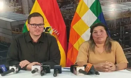 YPFB desafía a choferes a formalizar propuesta de combustible a Bs 3,07 por litro