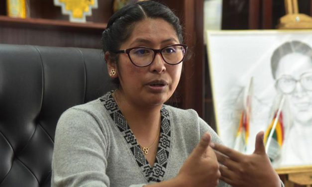 Eva Copa abre la puerta a la unidad de la izquierda y espera concretar un encuentro con Del Castillo y Andrónico