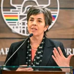 Negativa de Andrónico a debatir es una mala señal