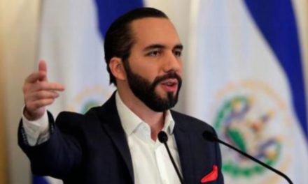 Como en Venezuela: oficialismo de El Salvador propone reelección indefinida y eliminar la segunda vuelta presidencial