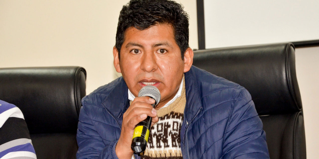 ‘Evismo’ formaliza denuncia a Tahuichi y éste responde que ‘son burros’ porque más bien estaba a favor de PAN-BOL y FPV