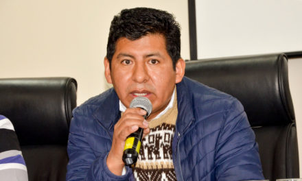 ‘Evismo’ formaliza denuncia a Tahuichi y éste responde que ‘son burros’ porque más bien estaba a favor de PAN-BOL y FPV