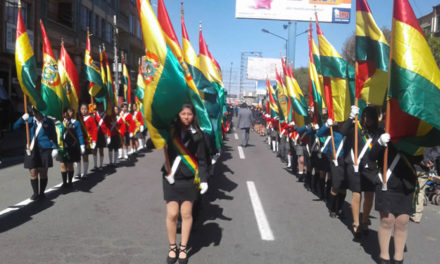 Solo quintos y sextos desfilarán en La Paz por sarampión