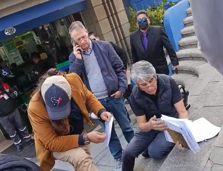 TSE difiere análisis de la solvencia fiscal de Dunn; la defensa espera que habiliten la candidatura