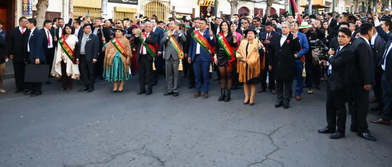Cierran calles por festejos patrios en La Paz