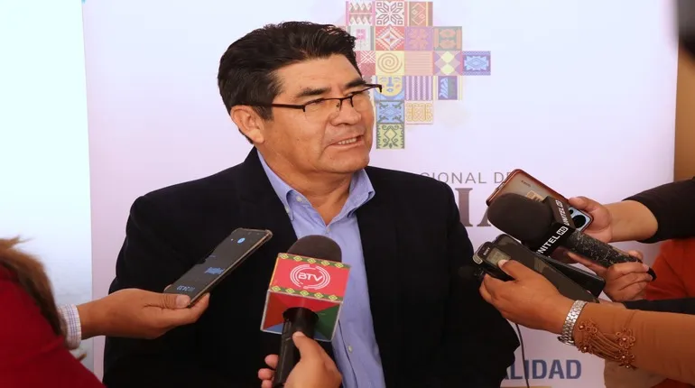 Educación aclara que el retorno a clases presenciales es el 11 de agosto