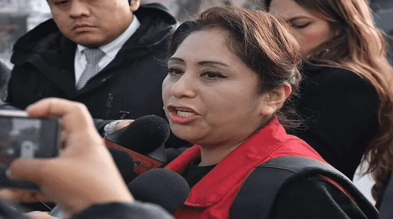 Justicia otorga detención domiciliaria a la dirigente «evista» Ruth Nina