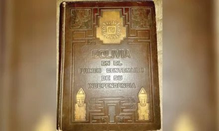 El lujoso libro del Centenario de Bolivia