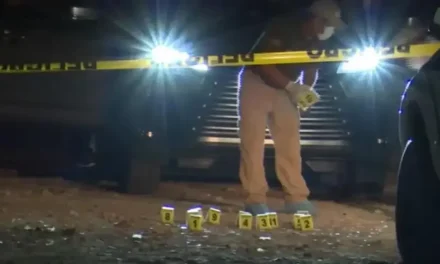 Emiten orden de aprehensión por doble asesinato en santa cruz
